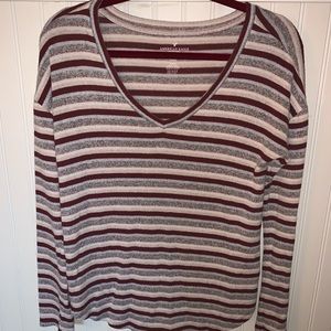 American eagle long sleeve